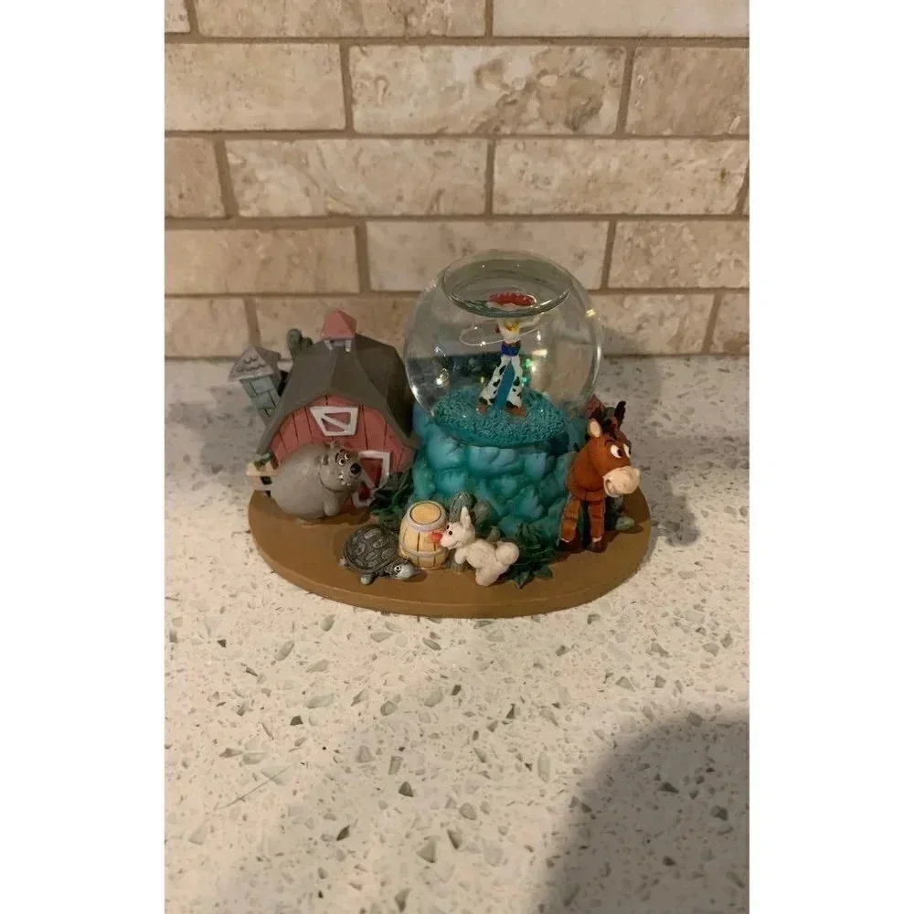 RARE Disney Toy Story 2 Mini Snowglobe featuring Jessie and Bullseye Snow Globe‎